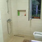 דירה Valentina's טיראנה
